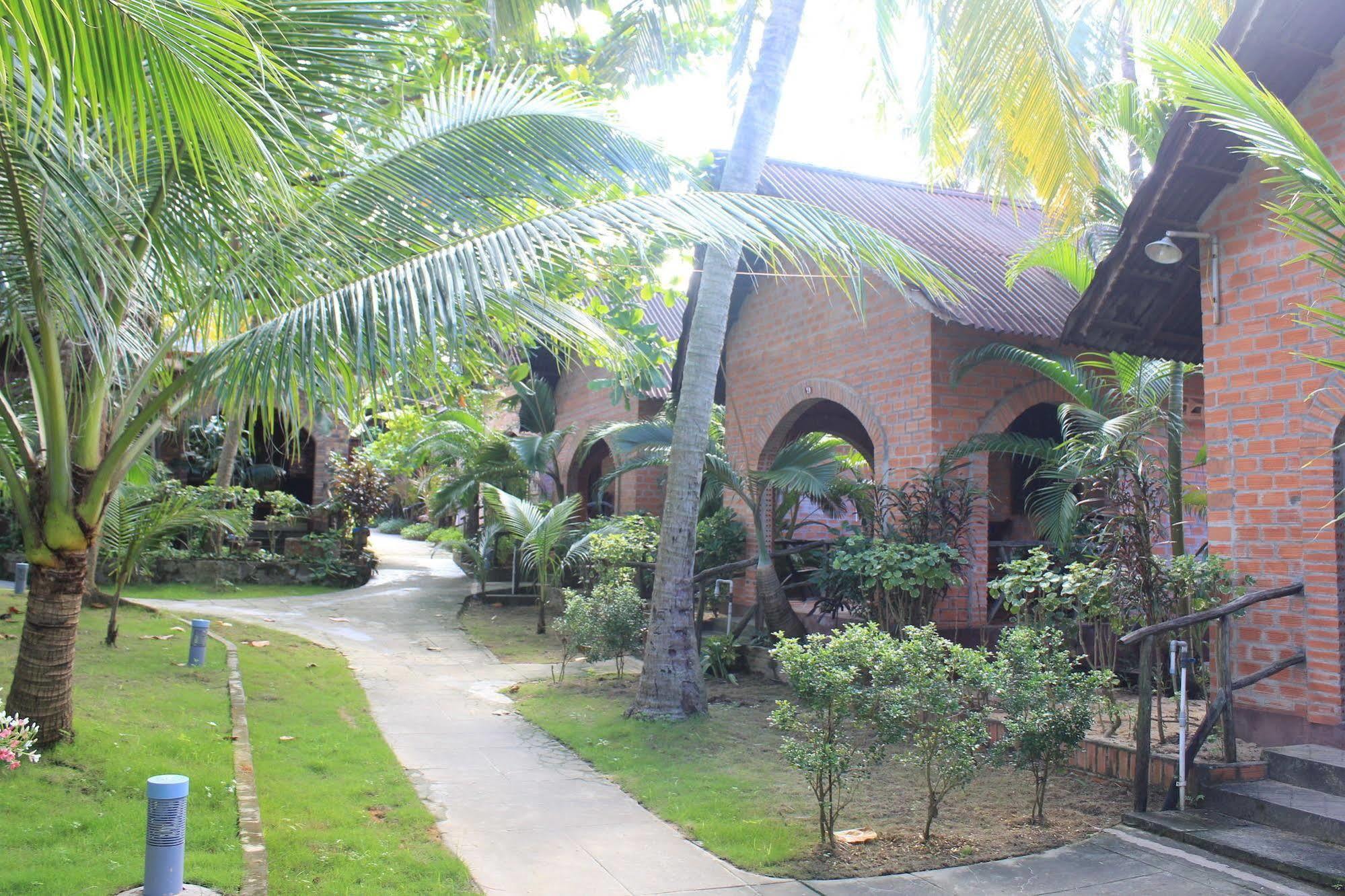 Lien Hiep Thanh Homestay & Beach Bar Phú Quý Zewnętrze zdjęcie
