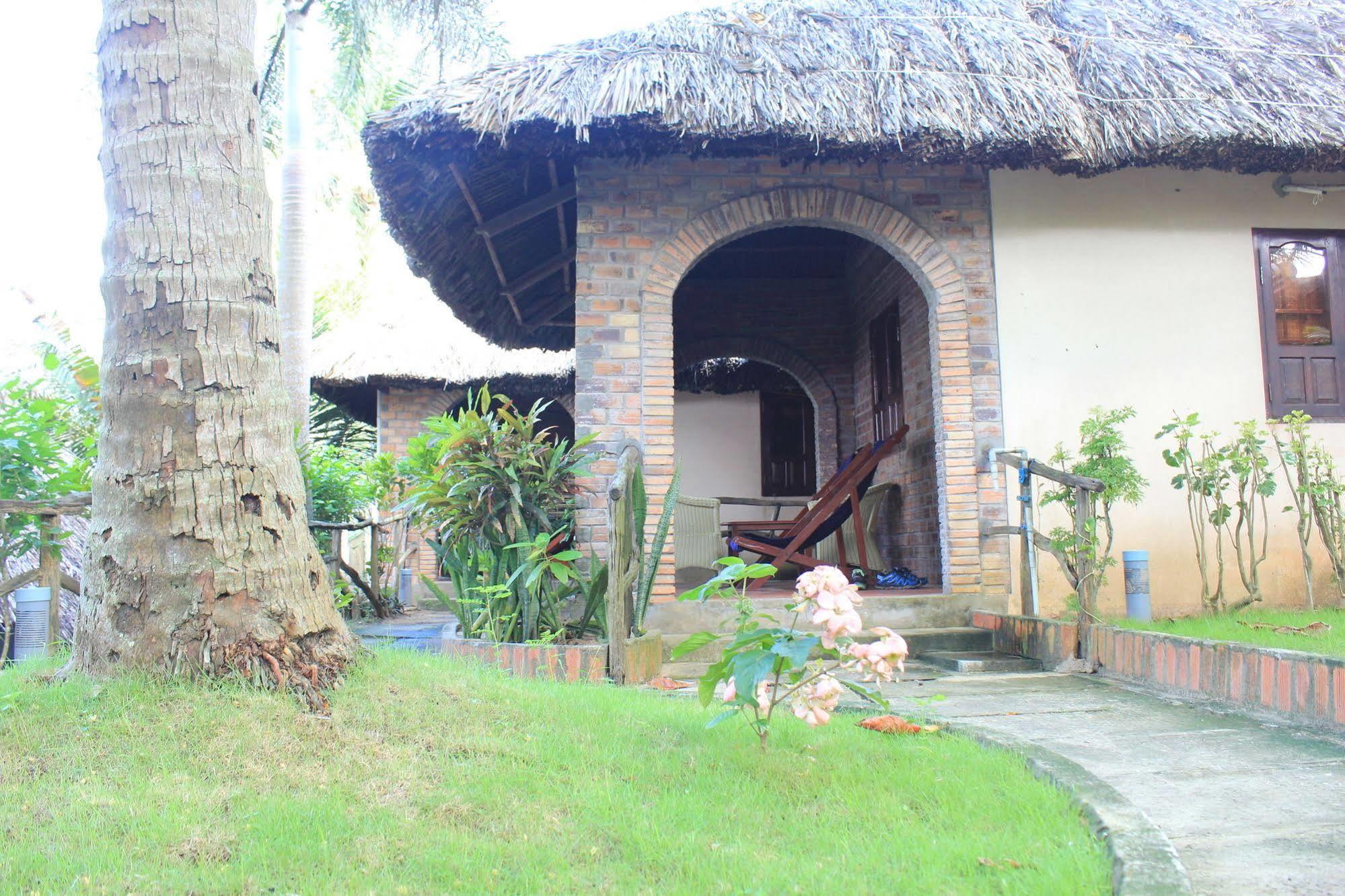 Lien Hiep Thanh Homestay & Beach Bar Phú Quý Zewnętrze zdjęcie